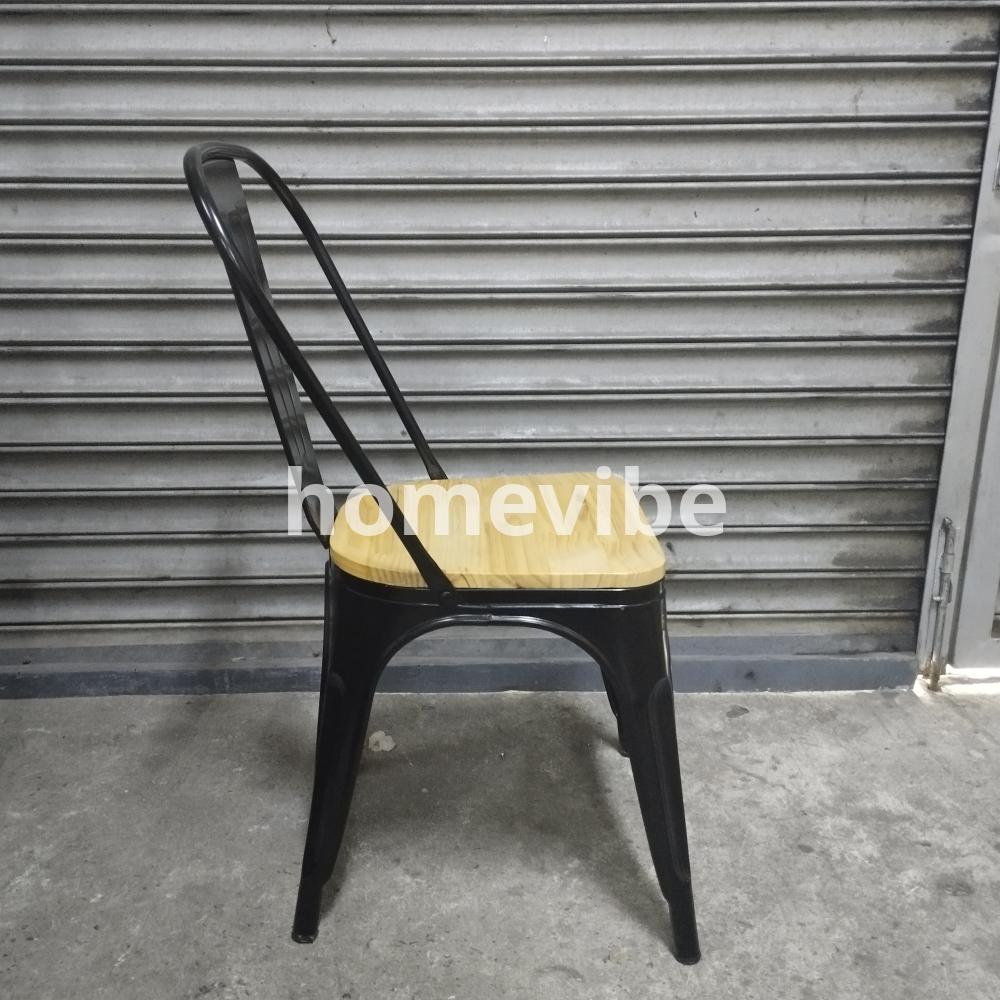 HV Bergen Tolix Chair Wooden Seat + HV Cassie Steel Coffee Table